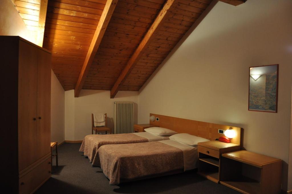 Hotel Ideal Sarche di Calavino Cameră foto
