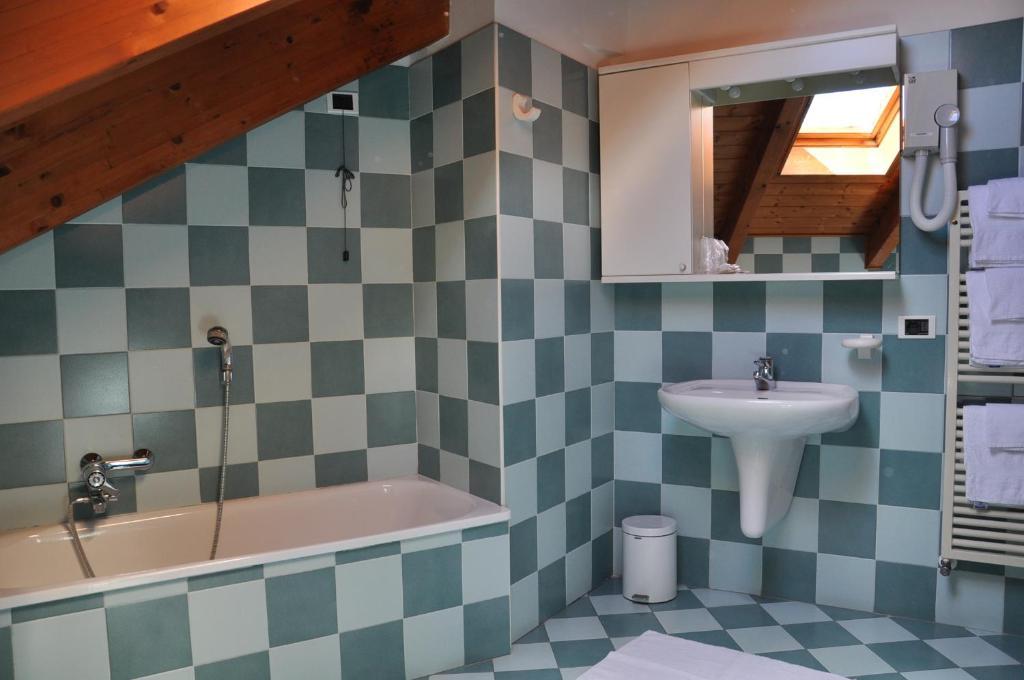 Hotel Ideal Sarche di Calavino Cameră foto